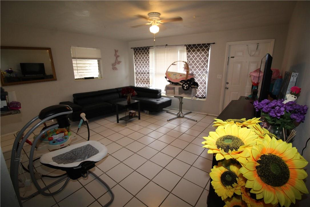 Cresthaven 8 44-8 B - Residential