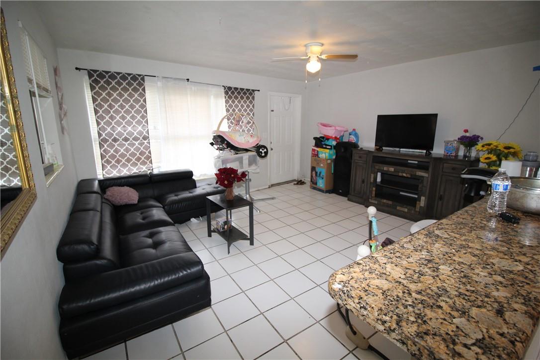 Cresthaven 8 44-8 B - Residential