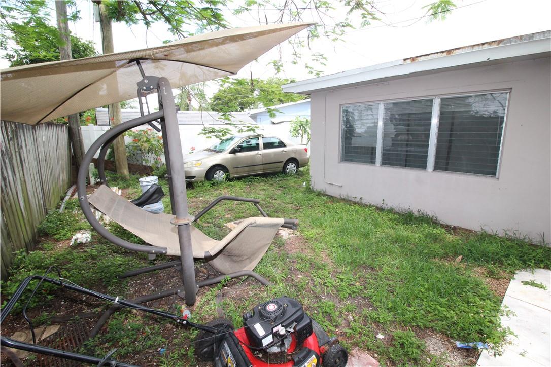 Cresthaven 8 44-8 B - Residential