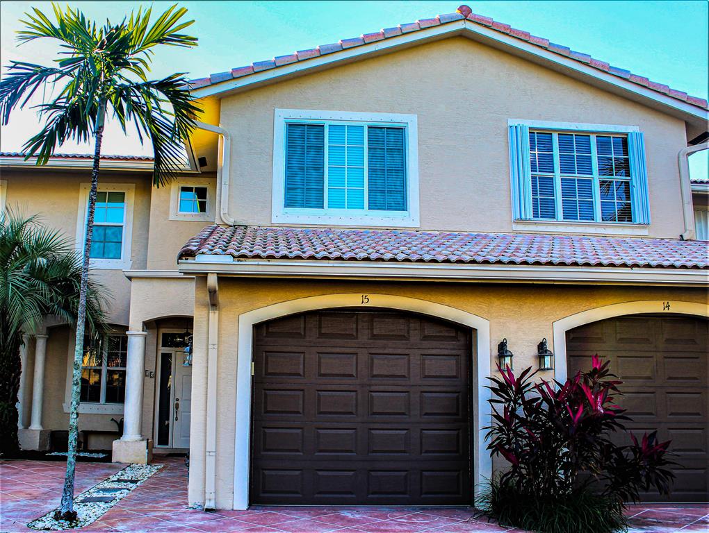 CAMINO DEL QUINTA - Residential