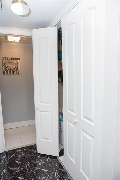 CHERRY LANE TWNHS - Residential