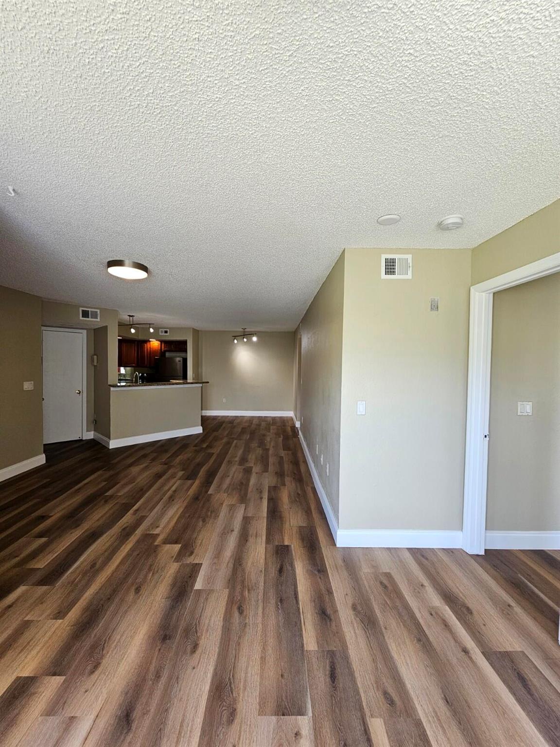 1401 Village Boulevard 812
