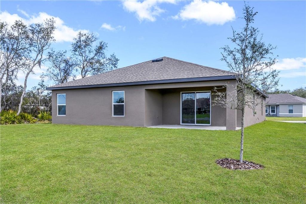 Photo of 1386 SW Hebner Avenue, Port Saint Lucie, FL 34953 (MLS # F10386483)