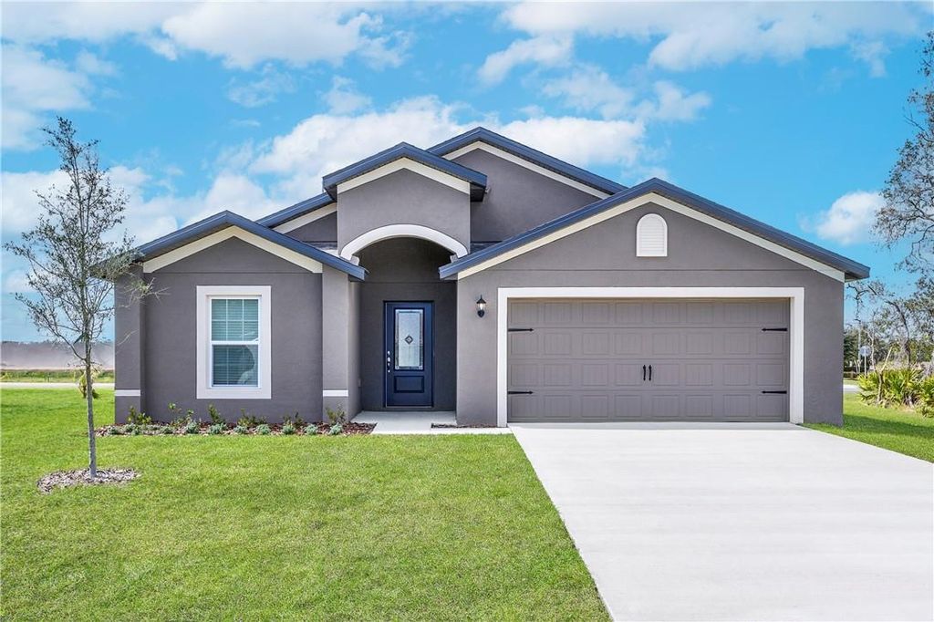 Photo of 1386 SW Hebner Avenue, Port Saint Lucie, FL 34953 (MLS # F10386483)