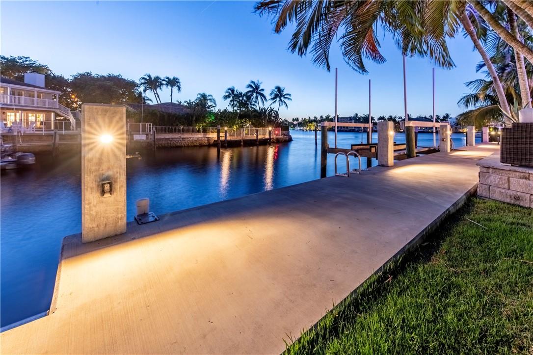 Santa Barbara Shores 33-2 - Residential