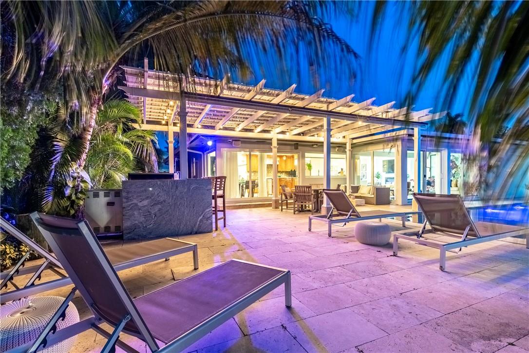 Santa Barbara Shores 33-2 - Residential