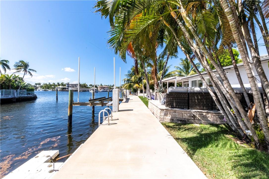 Santa Barbara Shores 33-2 - Residential