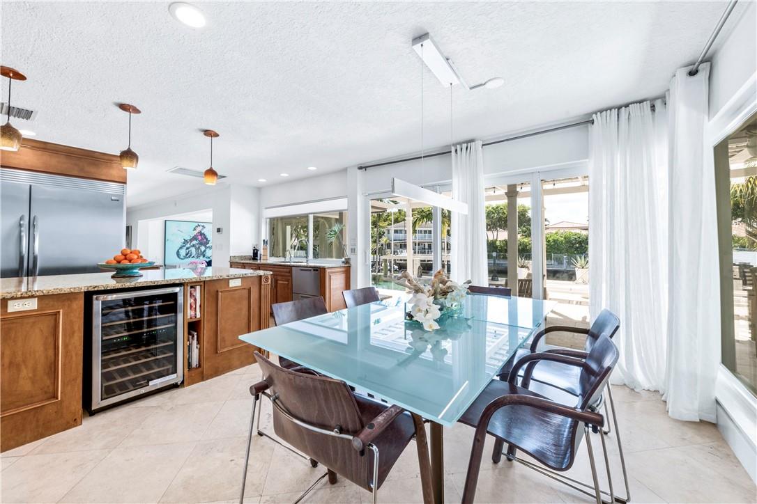 Santa Barbara Shores 33-2 - Residential