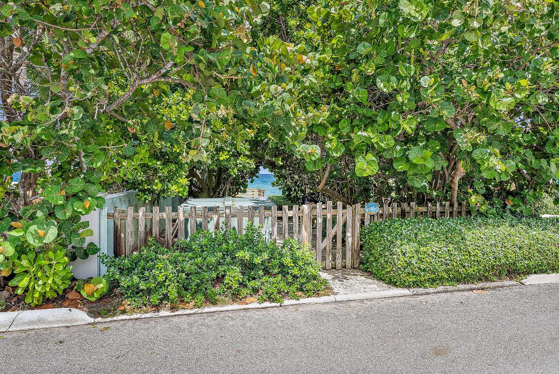 EL ENCANTO - Residential