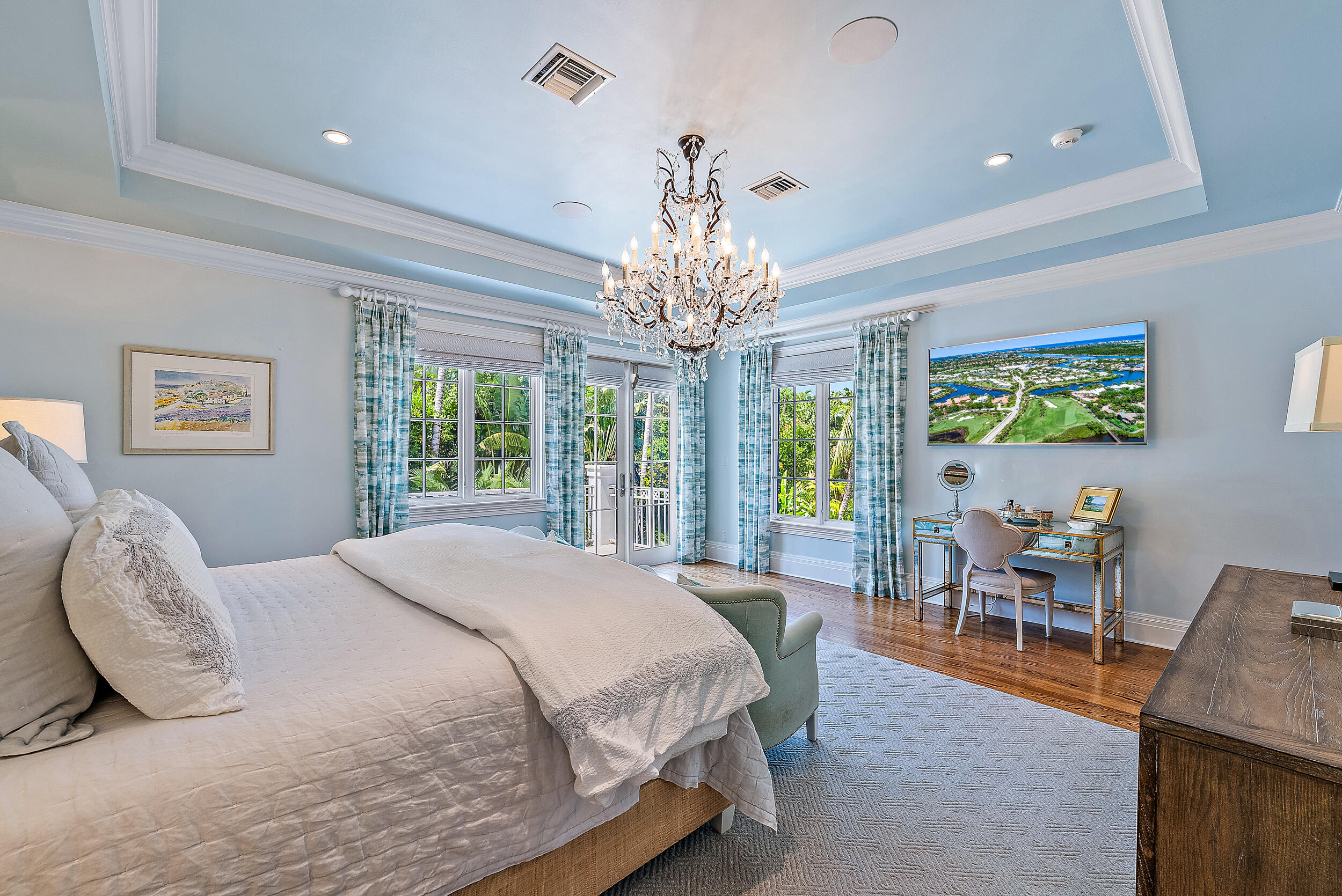 EL ENCANTO - Residential