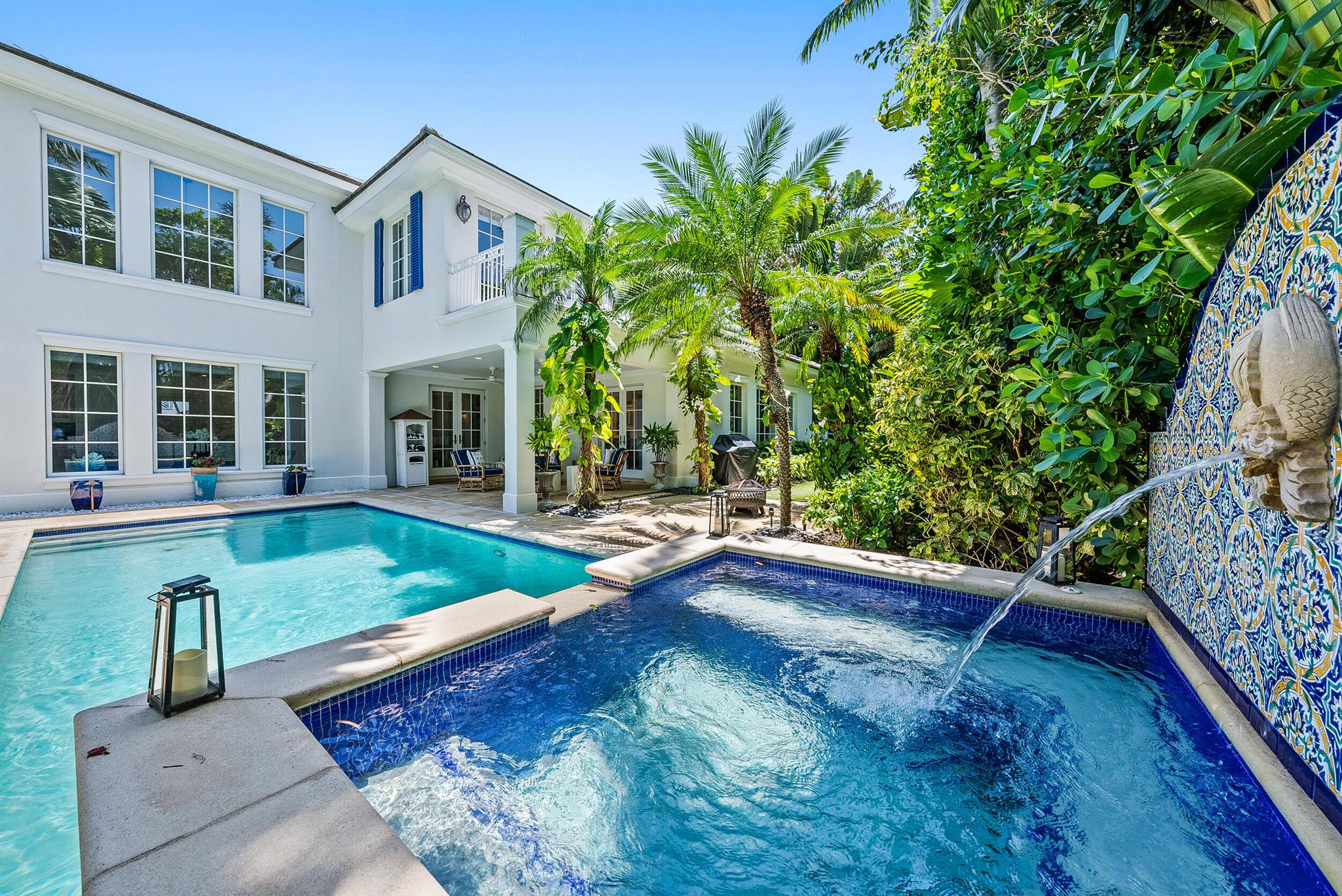 EL ENCANTO - Residential