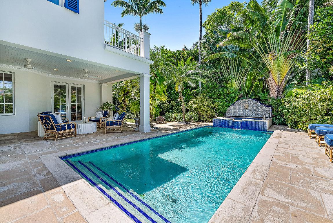 EL ENCANTO - Residential