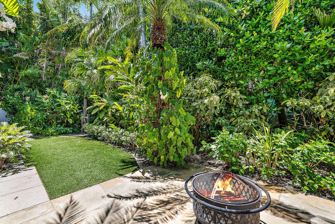 EL ENCANTO - Residential