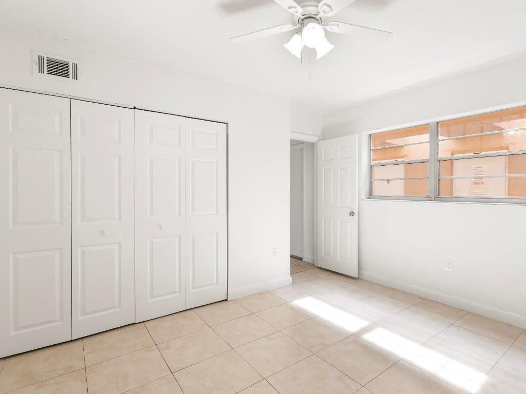 BOCA TOWNE CENTRE CONDO - Residential
