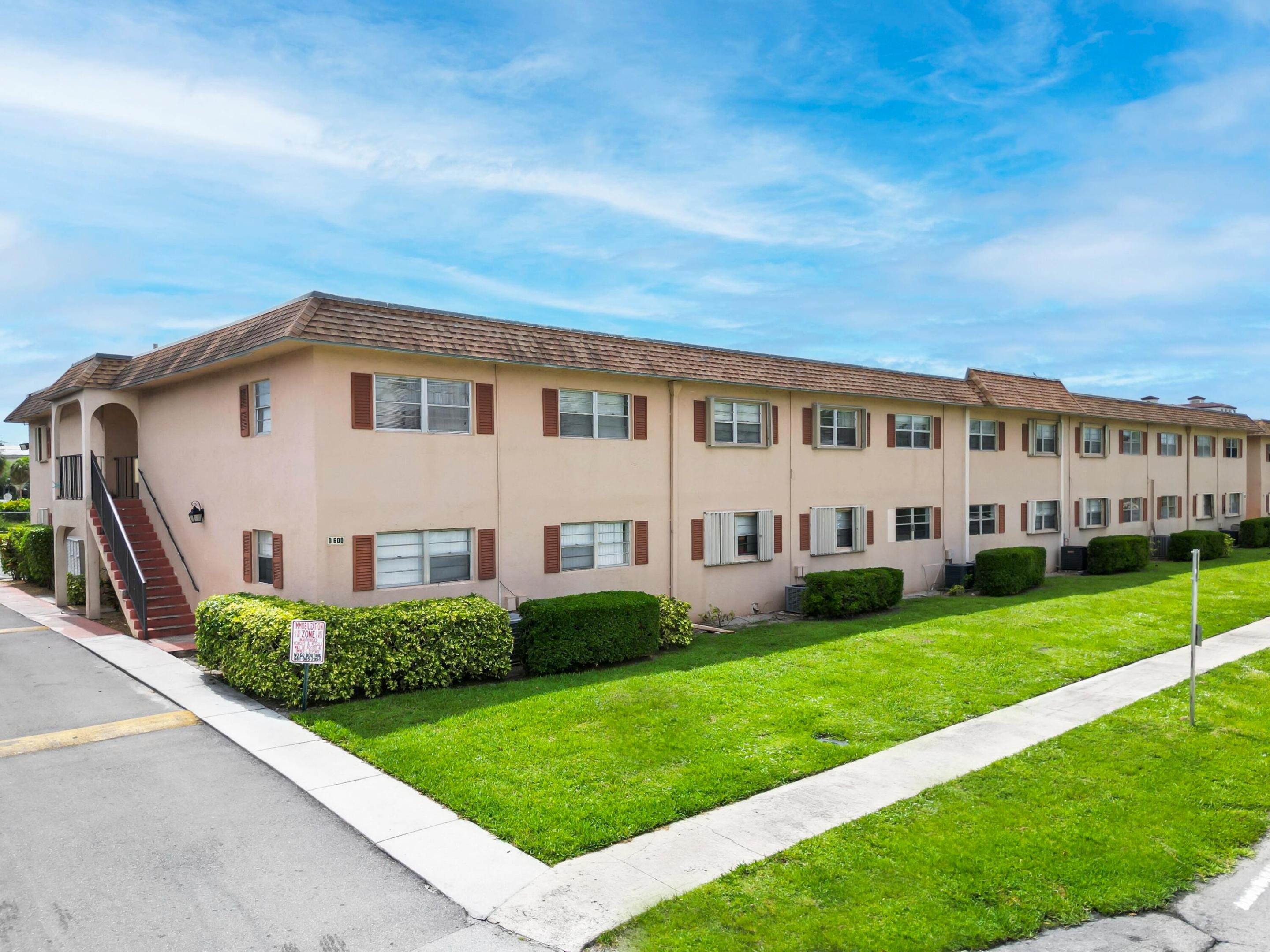 600 SW 2nd Avenue 1380