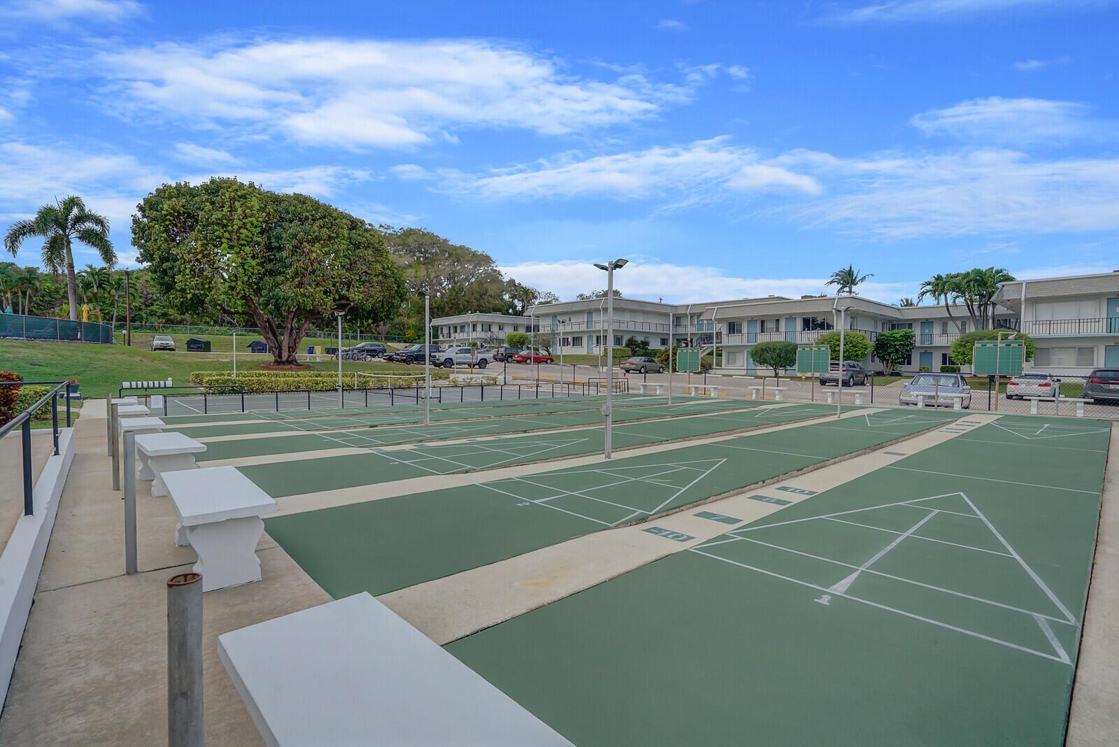 MURRY HILLS APT BLDG CONDO - Residential