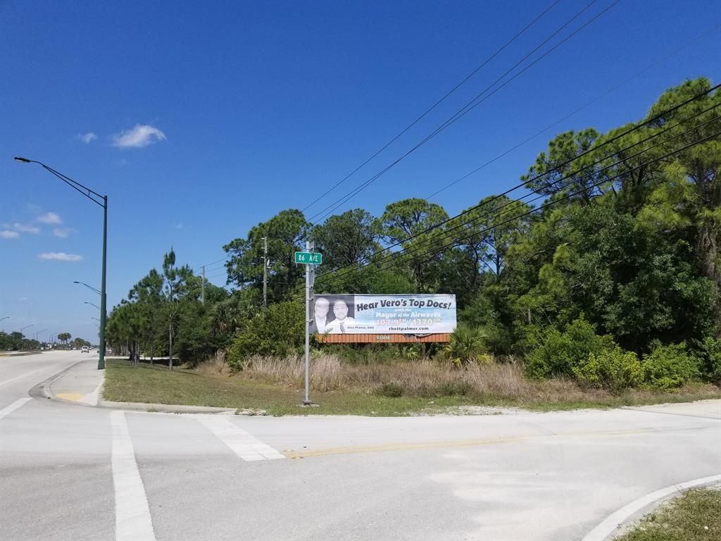 Photo of 8616 20th Street, Vero Beach, FL 32966 (MLS # R10692385)