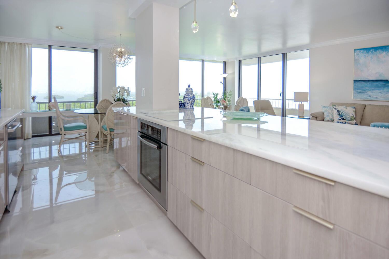 WATER GLADES CONDO - Residential Lease