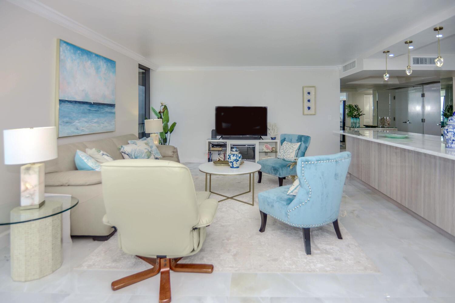 WATER GLADES CONDO - Residential Lease