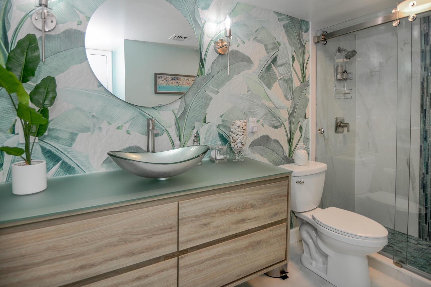 WATER GLADES CONDO - Residential Lease