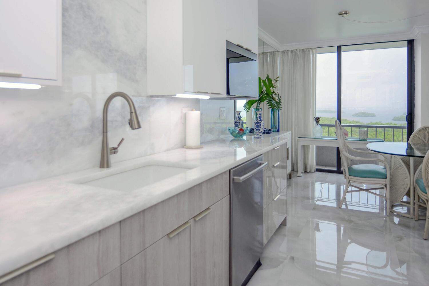 WATER GLADES CONDO - Residential Lease