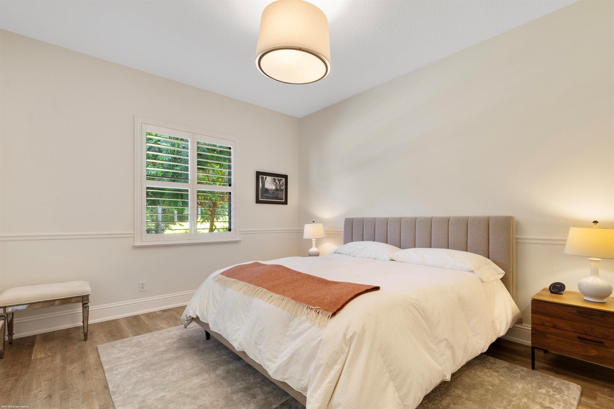 PADDOCK PARK 2 OF WELLING - Residential