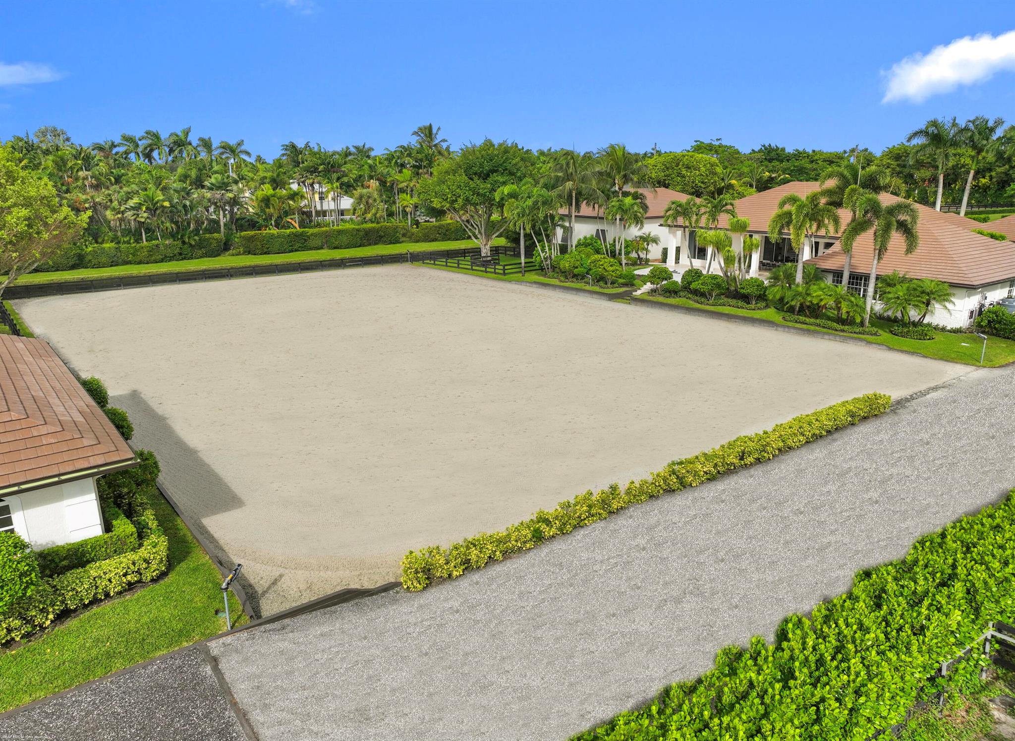 PADDOCK PARK 2 OF WELLING - Residential