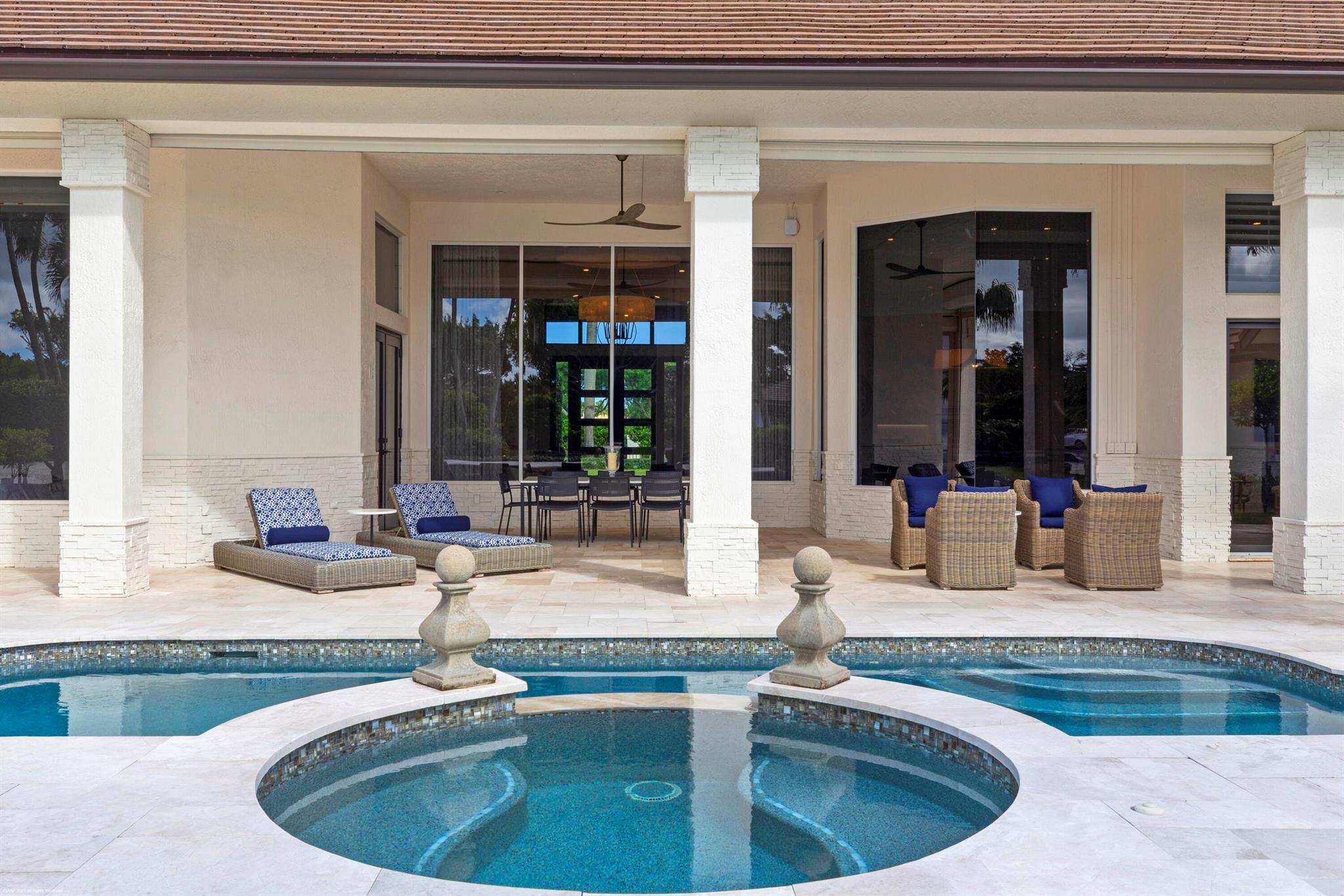 PADDOCK PARK 2 OF WELLING - Residential