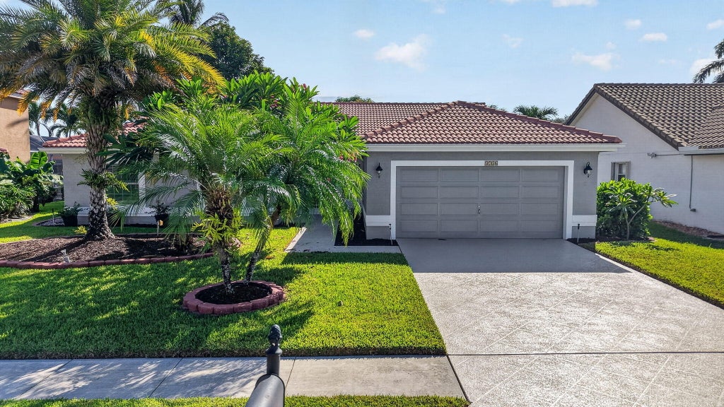 Photo of 5756 Descartes Circle, Boynton Beach, FL 33472 (MLS # B26068959)