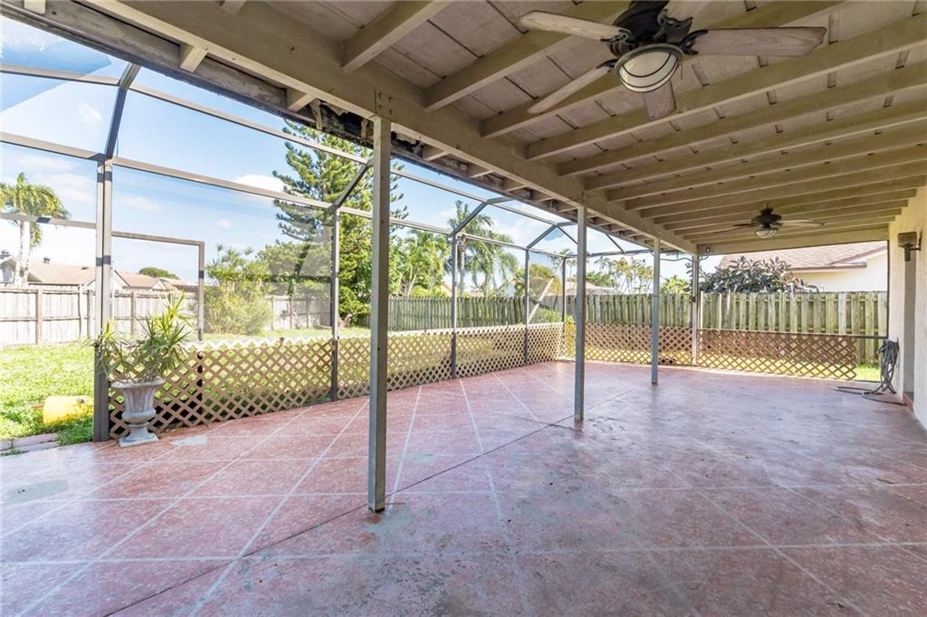 SANDALFOOT COVE SEC 9 - Residential
