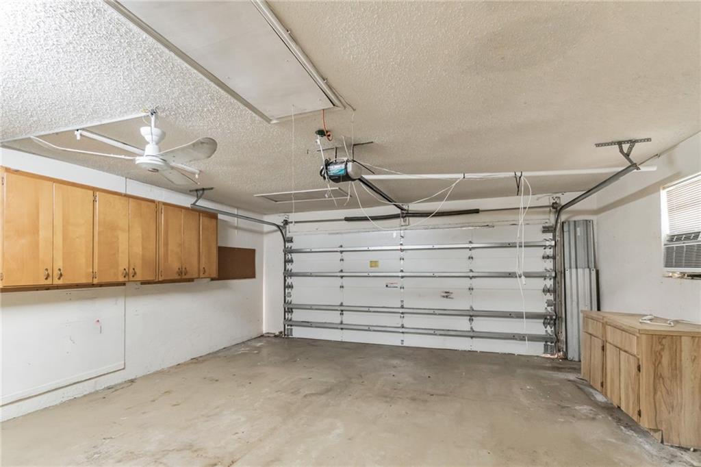 SANDALFOOT COVE SEC 9 - Residential