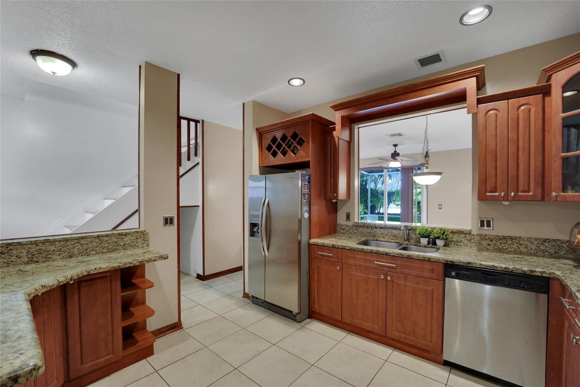 Pine Bay - Residential