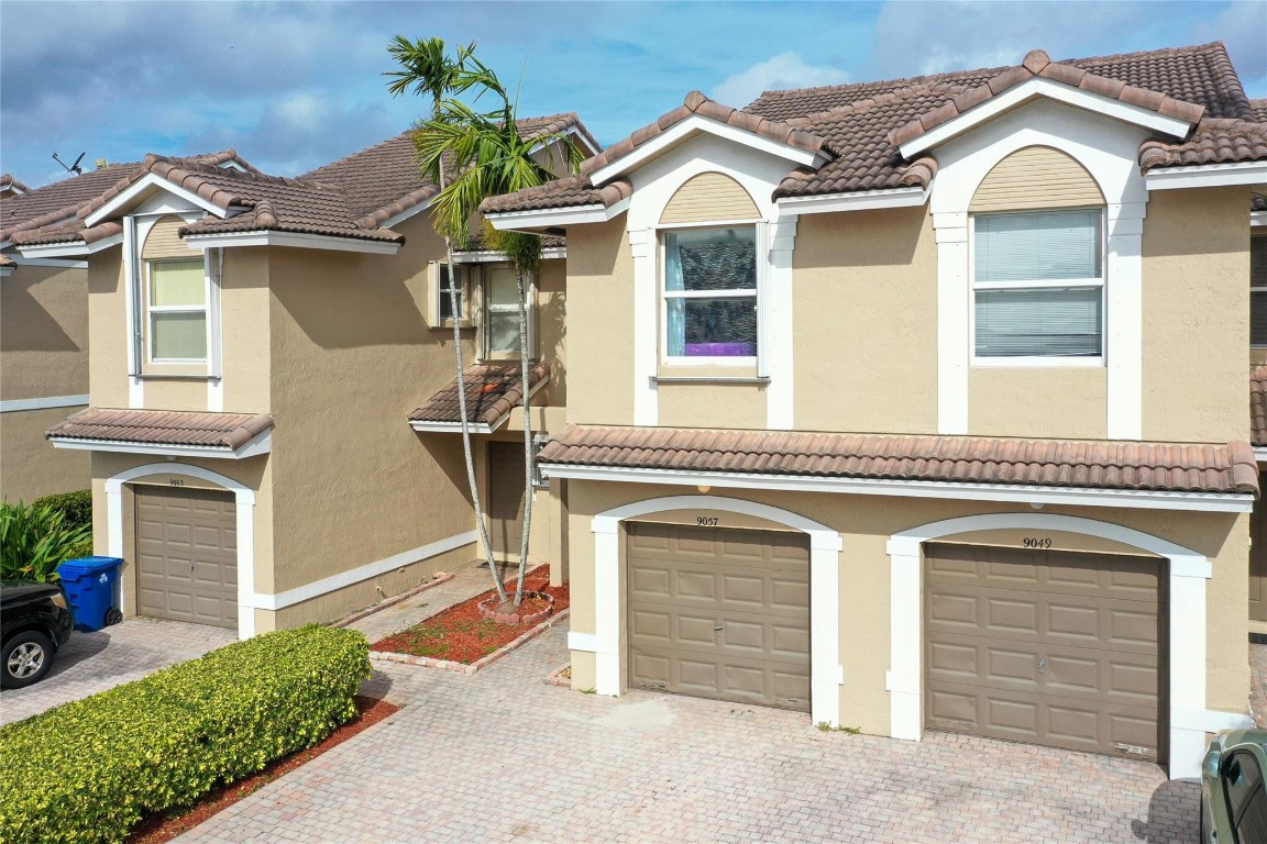Pine Bay - Residential