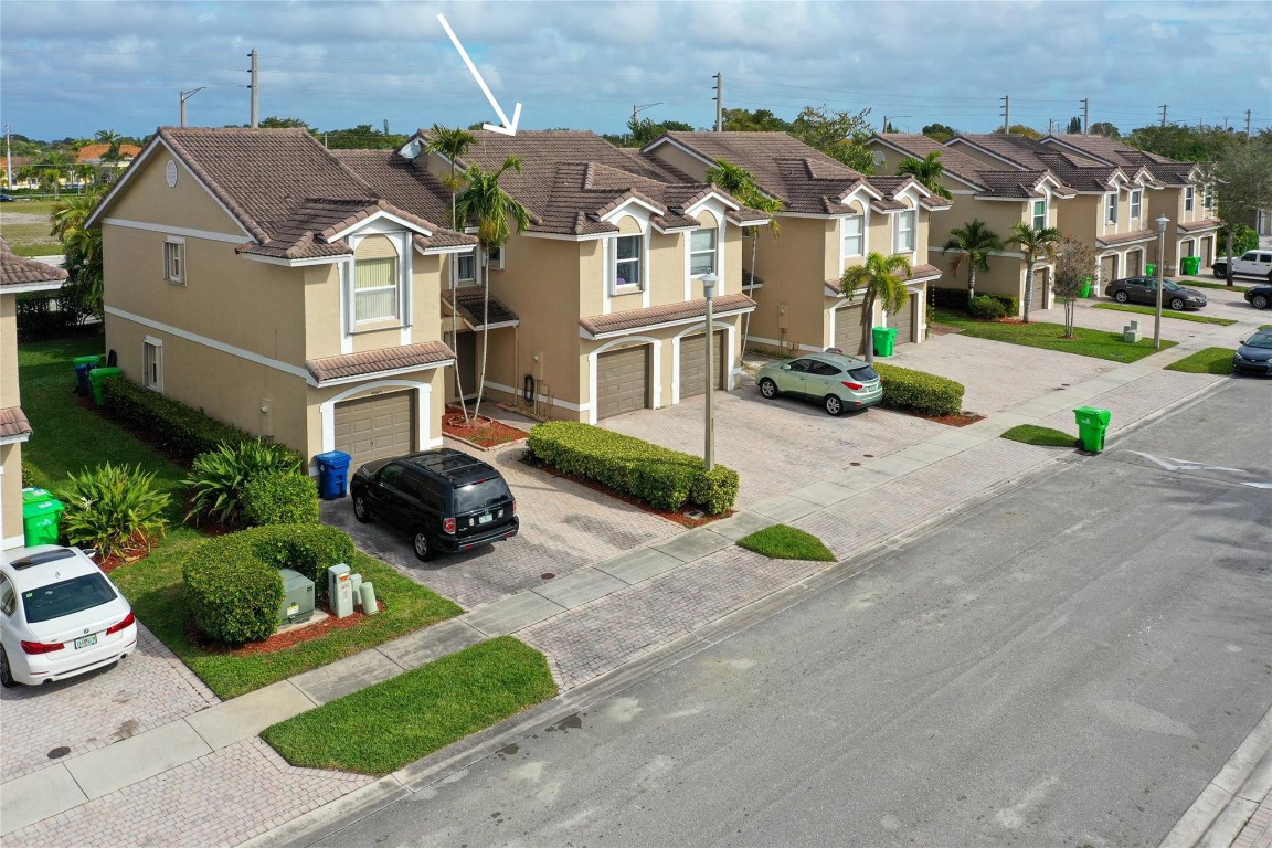 Pine Bay - Residential