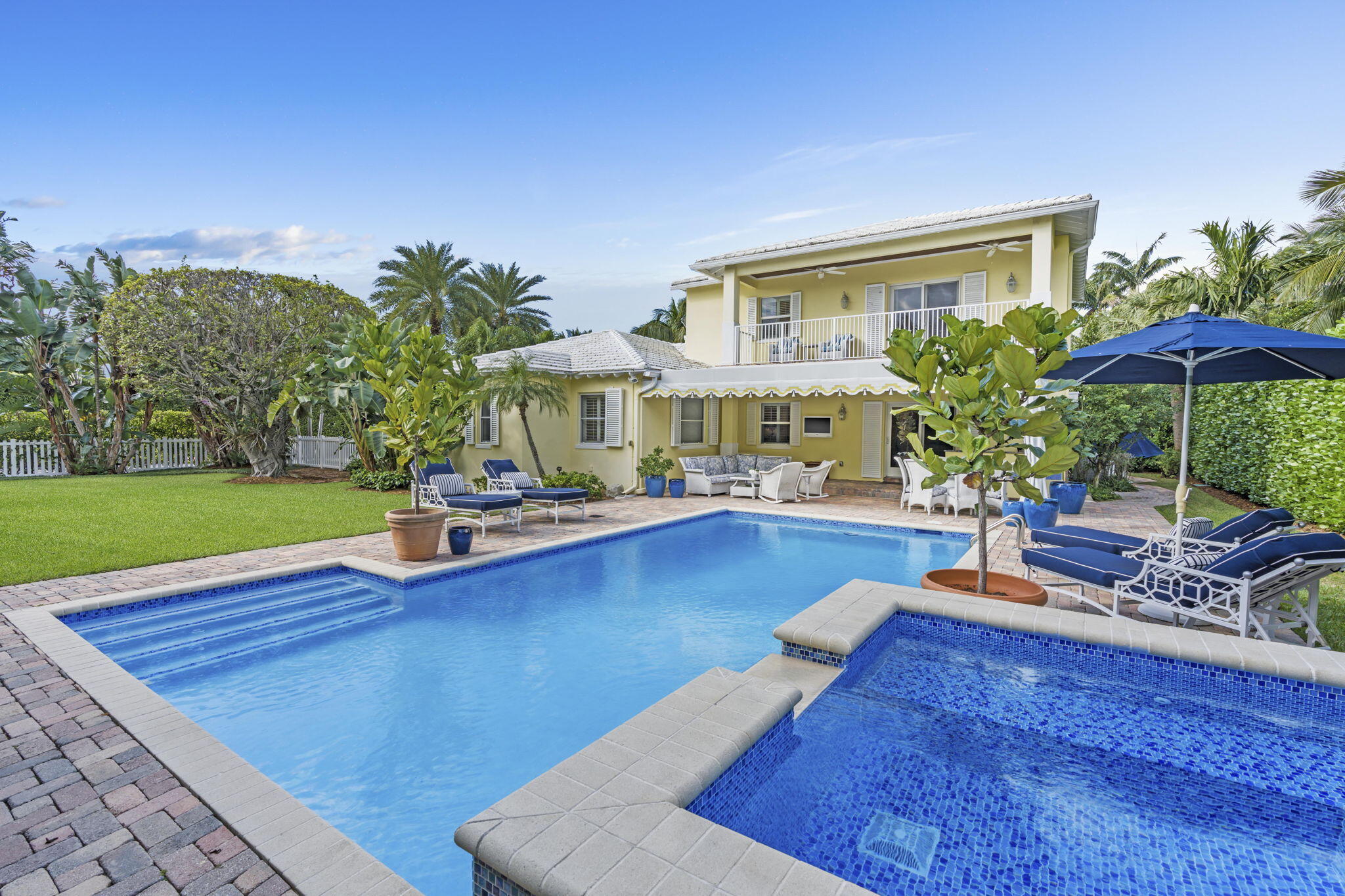 NORTH SHORE - Residential