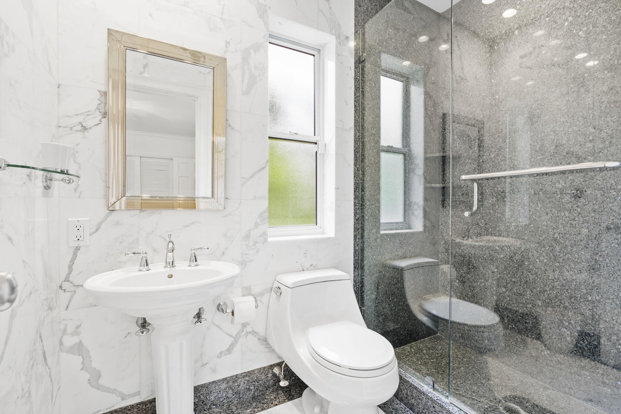 NORTH SHORE - Residential