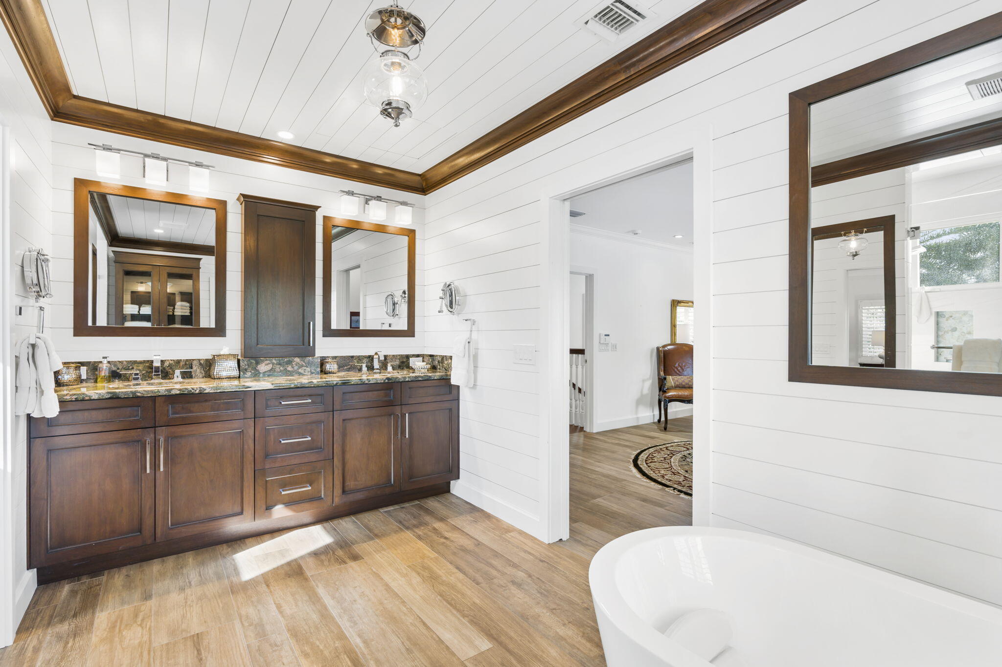 NORTH SHORE - Residential