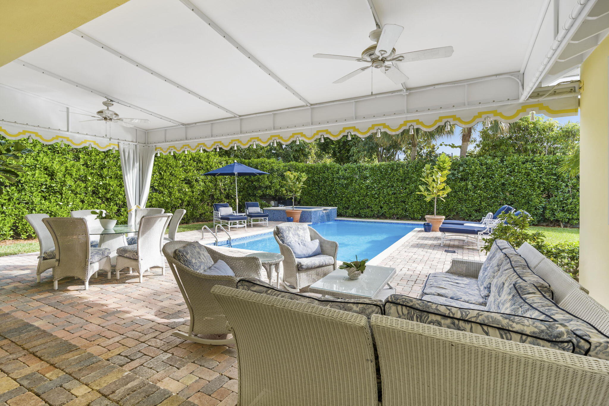 NORTH SHORE - Residential