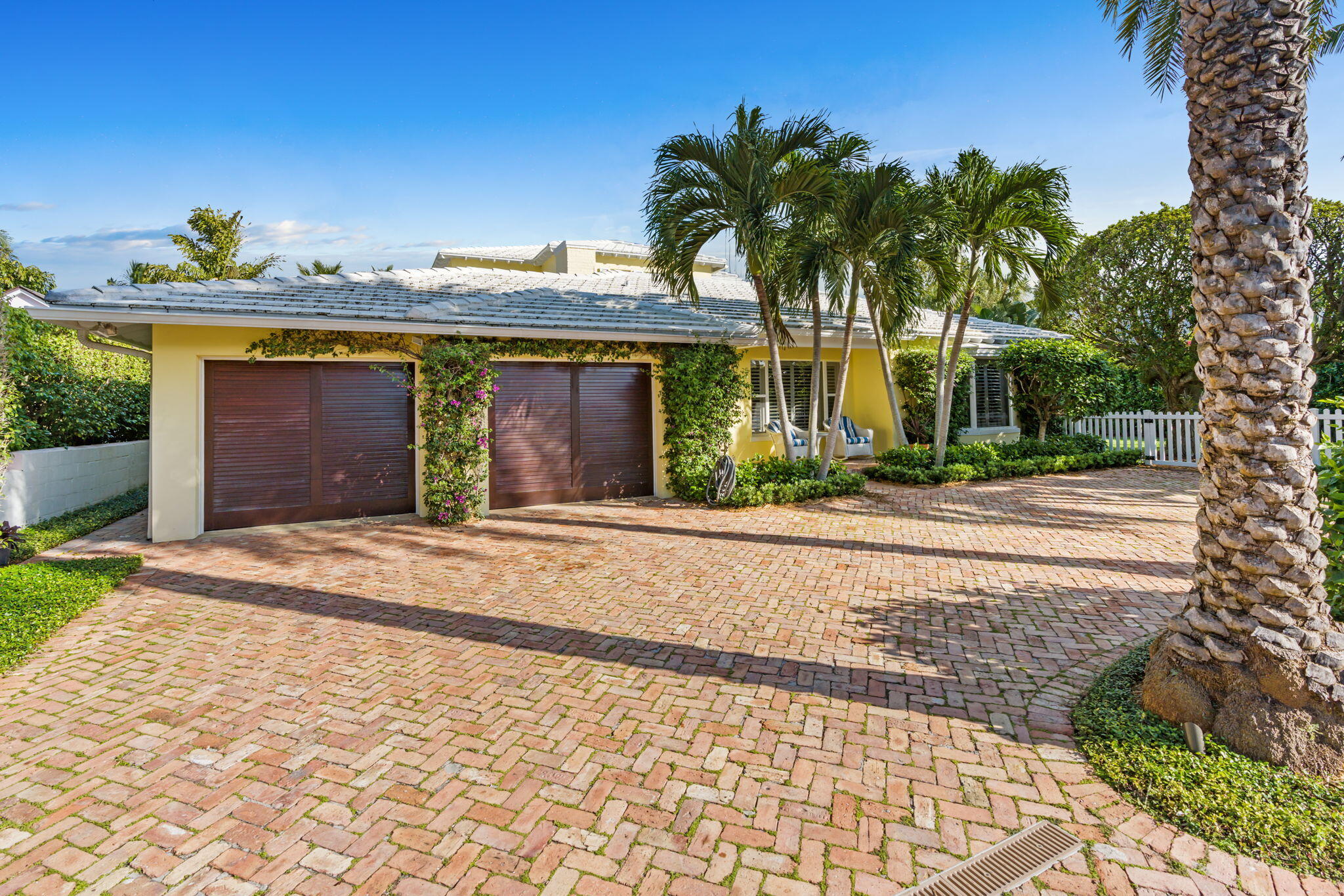 NORTH SHORE - Residential