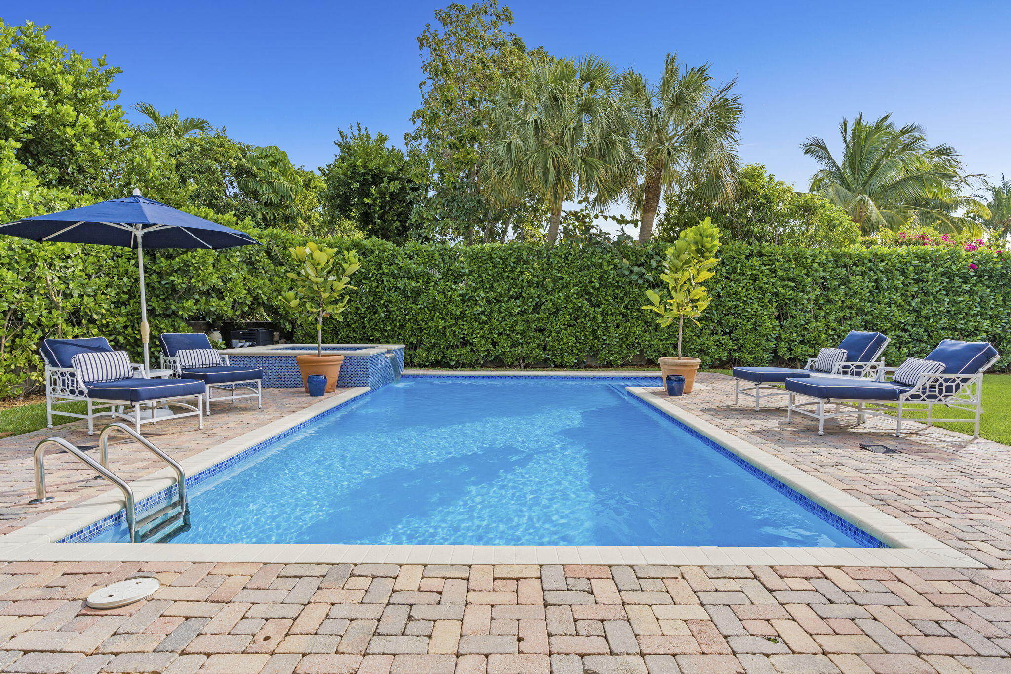 NORTH SHORE - Residential