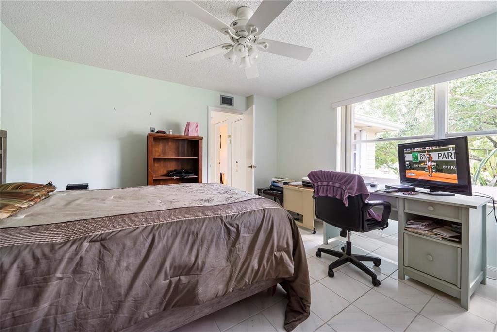 WELLESLEY AT LAKE CLARKE - Residential