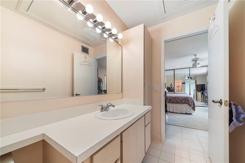 WELLESLEY AT LAKE CLARKE - Residential