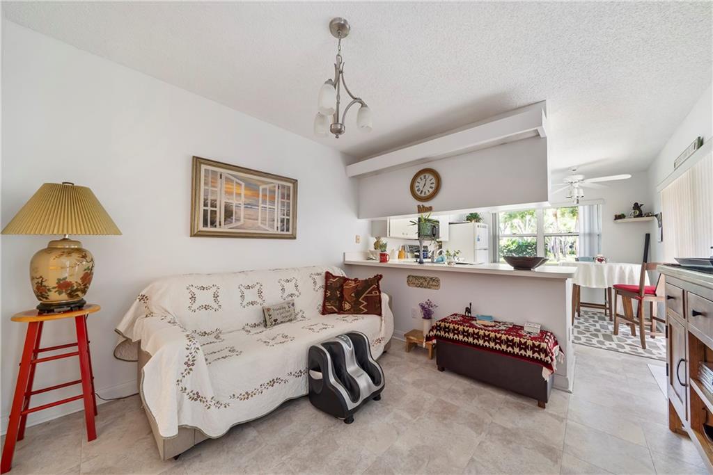 WELLESLEY AT LAKE CLARKE - Residential