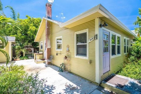 A home in Lake Worth Beach