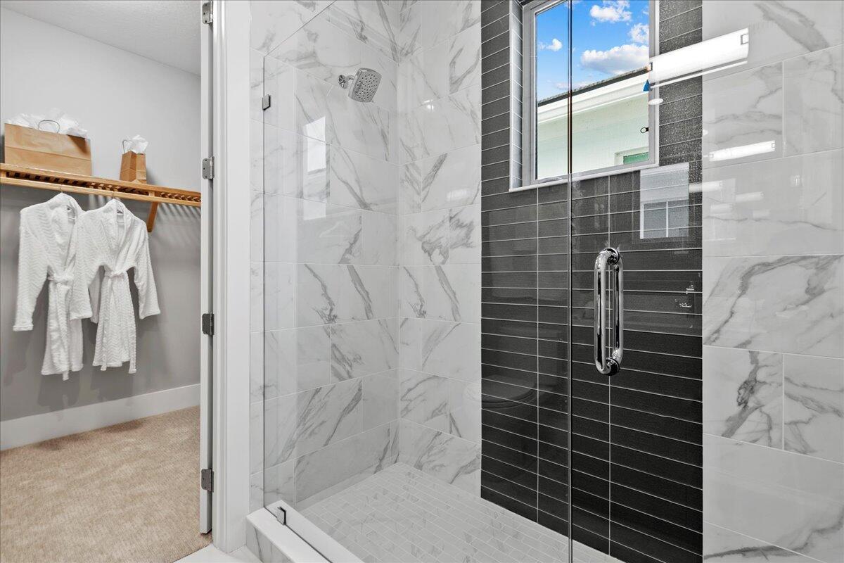 ALTON NEIGHBORHOOD - Residential