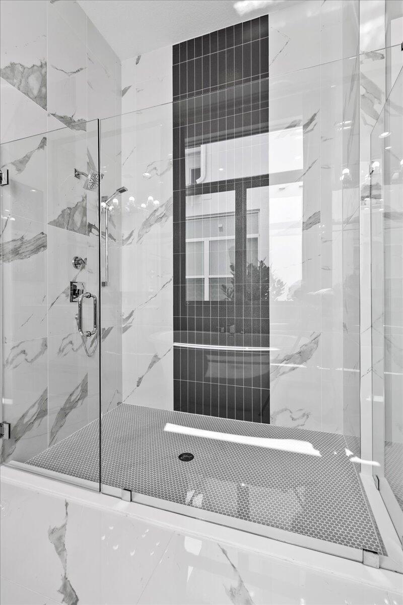 ALTON NEIGHBORHOOD - Residential