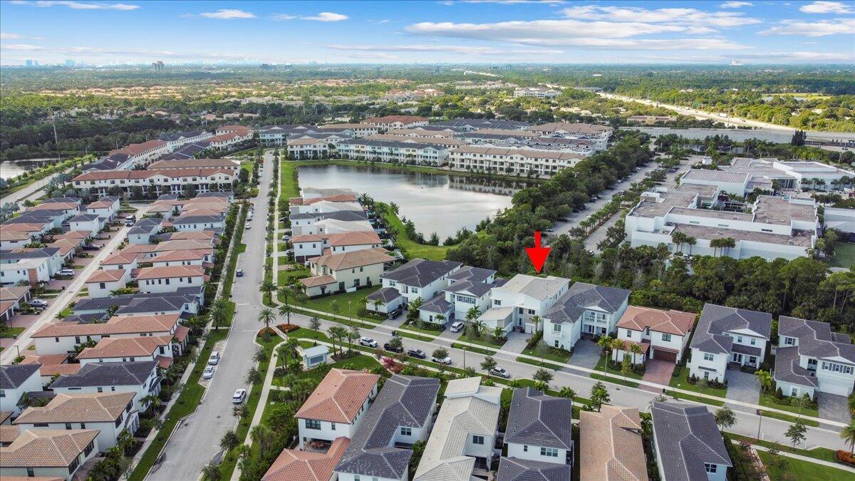 ALTON NEIGHBORHOOD - Residential