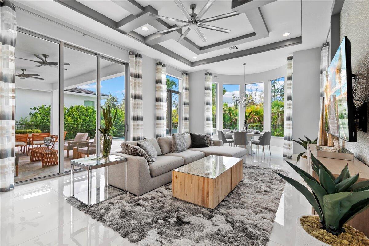 ALTON NEIGHBORHOOD - Residential