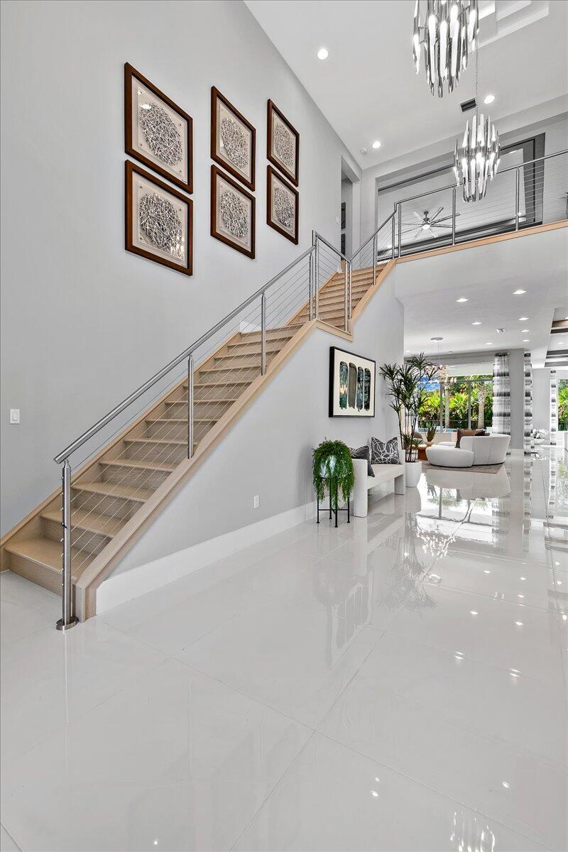 ALTON NEIGHBORHOOD - Residential