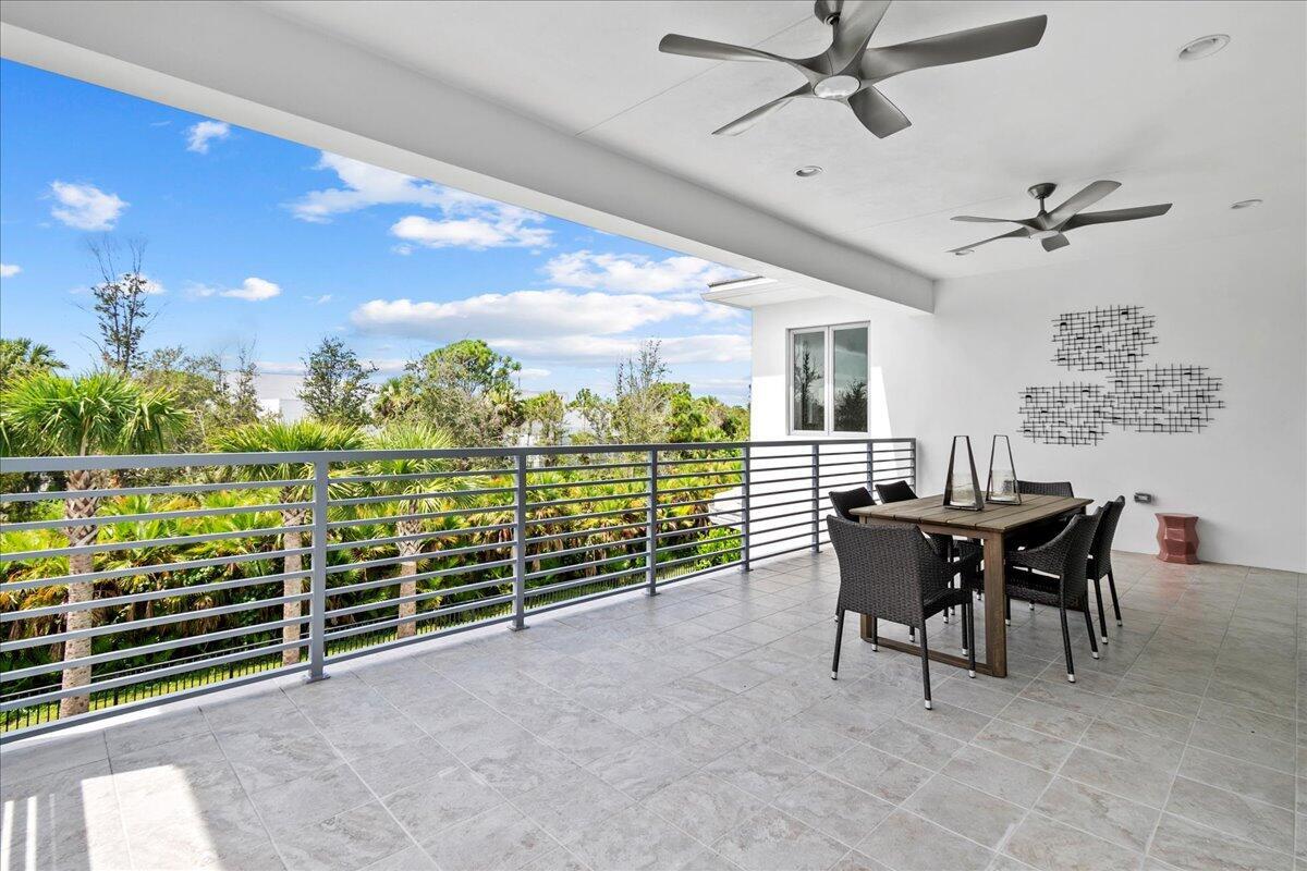 ALTON NEIGHBORHOOD - Residential